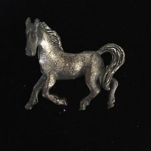Vintage‎ pewter-colored Horse pin